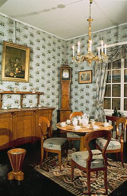 Biedermeier: Speisezimmer Biedermeier: Speisezimmer