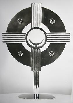 Moderne Monstranz, 20. Jh.; Karmelienkirche Gmunden Moderne Monstranz, 20. Jh.; Karmelienkirche Gmunden