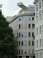 Foto: Doris Wolf, 2010; Bosch-Haus, Spittelauer Lände 5 / Ingen-Housz-Gasse 6 Foto: Doris Wolf, 2010; Bosch-Haus, Spittelauer Lände 5 / Ingen-Housz-Gasse 6