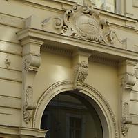 Foto: Doris Wolf, 2010; Albrecht-Hof, Garnisongasse 7 / Schwarzspanierstraße 8 Foto: Doris Wolf, 2010; Albrecht-Hof, Garnisongasse 7 / Schwarzspanierstraße 8