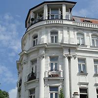 Foto: Doris Wolf, 2010; Serviten-Hof, Berggasse 25 / Servitengasse 2 Foto: Doris Wolf, 2010; Serviten-Hof, Berggasse 25 / Servitengasse 2