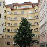 Foto: Doris Wolf, 2010; Thury-Hof, Marktgasse 3-7 / Thurygasse 11 Foto: Doris Wolf, 2010; Thury-Hof, Marktgasse 3-7 / Thurygasse 11