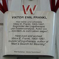 Foto: Doris Wolf, 2010; Spitalgasse 1b / Mariannengasse 1 Foto: Doris Wolf, 2010; Spitalgasse 1b / Mariannengasse 1