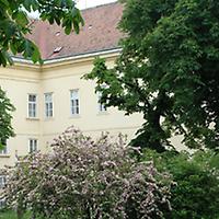 Foto: Doris Wolf, 2010; Universitätscampus, 3. Hof Foto: Doris Wolf, 2010; Universitätscampus, 3. Hof