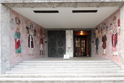 Relief Eingang des Tinghus Relief Eingang des Tinghus