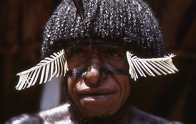 Men’s adornment Men’s adornment