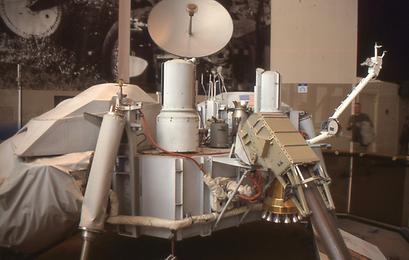 On the way to the Mars On the way to the Mars