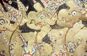 The expert audience recognizes the characters when they occur. Bulbous noses indicate funny people and comedians The expert audience recognizes the characters when they occur. Bulbous noses indicate funny people and comedians