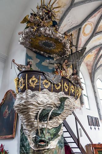 Fischlham Kirche hl Petrus, Fischerkanzel Fischlham Kirche hl Petrus, Fischerkanzel