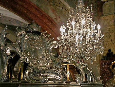 Detail mir Stephanskrone Photo P. Diem Detail mir Stephanskrone Photo P. Diem